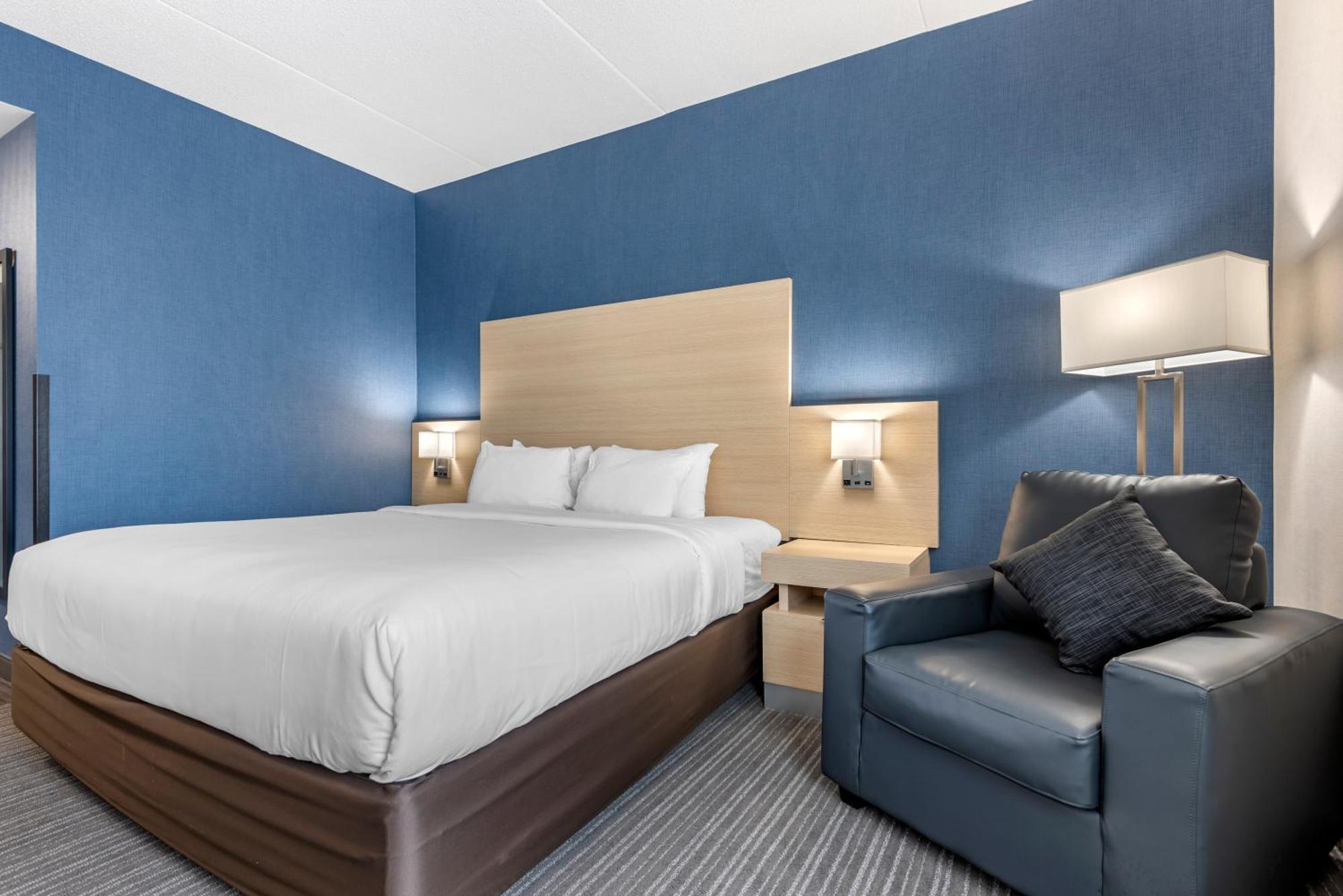 אוקוויל Quality Inn & Suites חדר תמונה